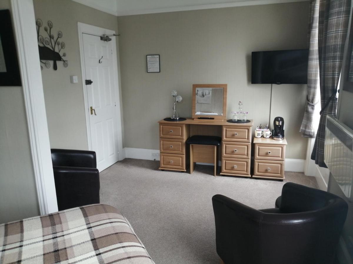 Burleigh Guest house Llandudno